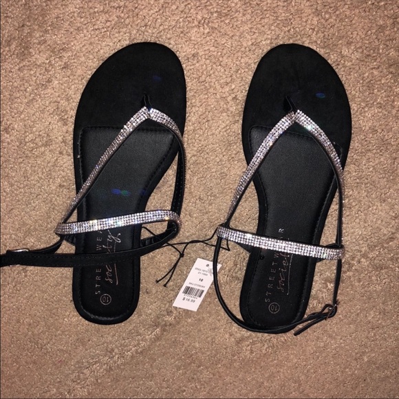 Streetwear society bling sandals. NWT size 10 - Picture 2 of 8